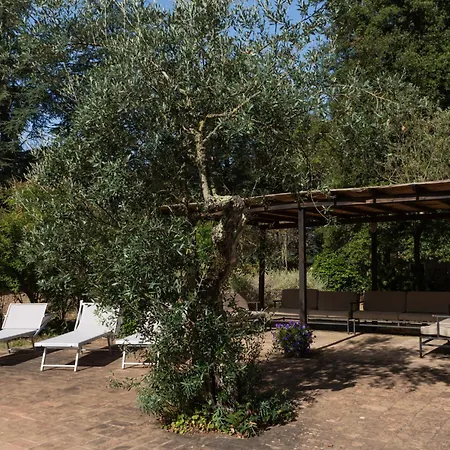 Villa Il Giardino Di Eugenia By Interhome