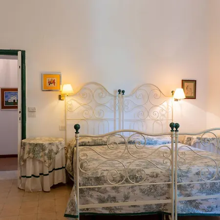 Villa Il Giardino Di Eugenia By Interhome