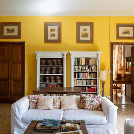 Villa Il Giardino Di Eugenia By Interhome *